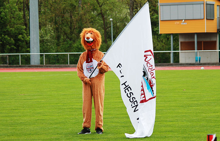 Maskottchen FSV Hessen Wetzlar – SV Gläserzell